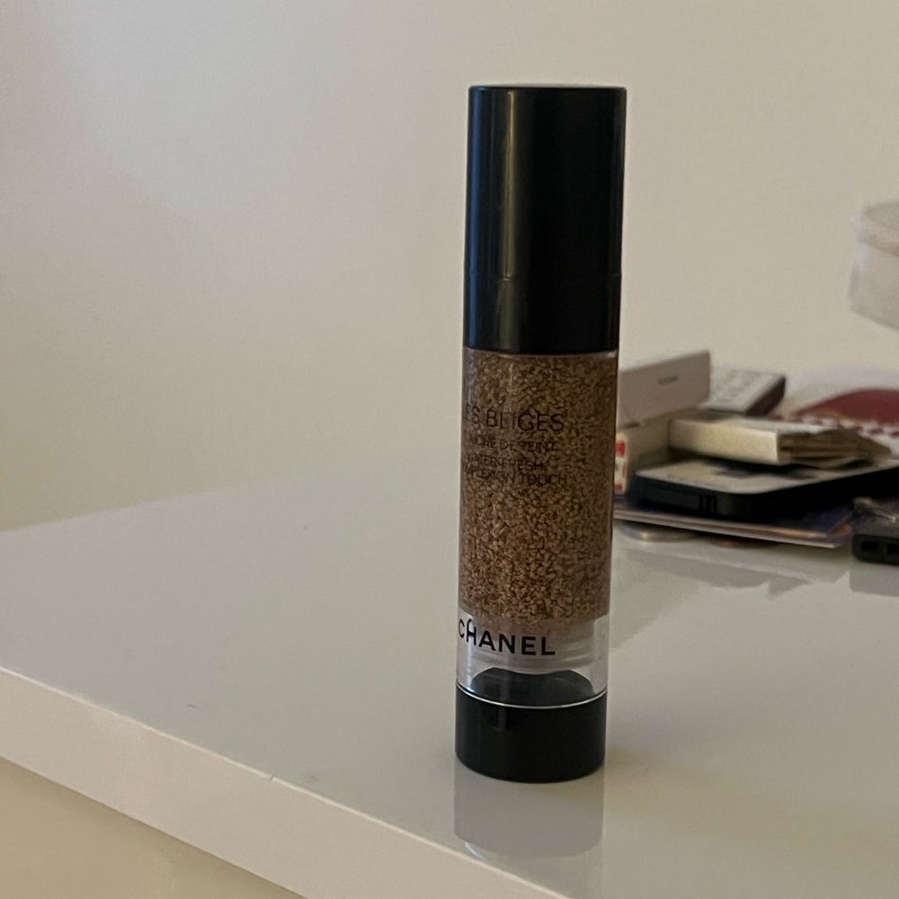 CHANEL LES BEIGES Foundation B30